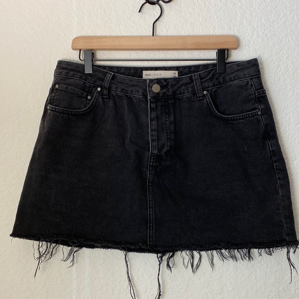 Asos black  5 pocket denim skirt size 14